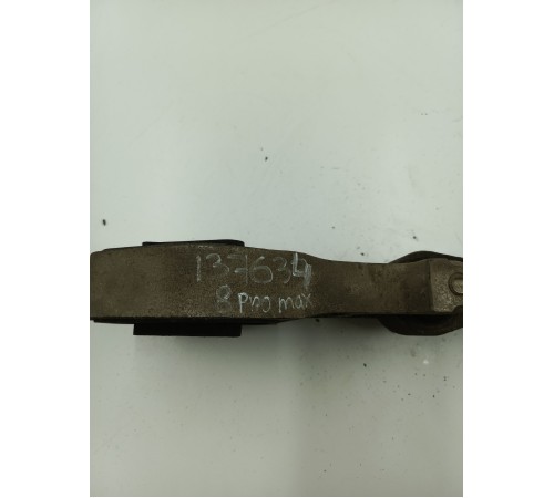 Опора двигателя задняя