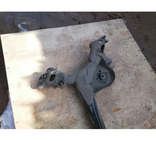 Балка задняя