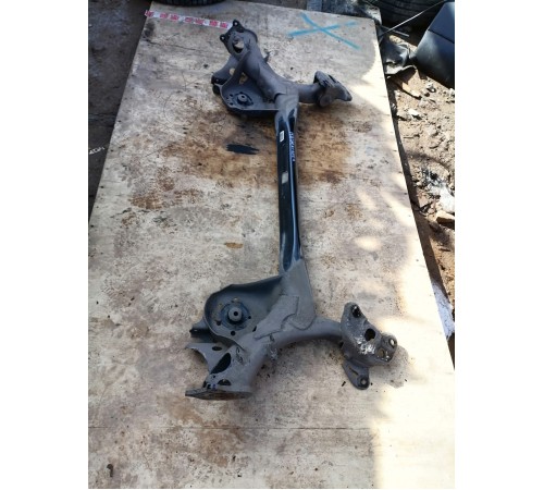 Балка задняя