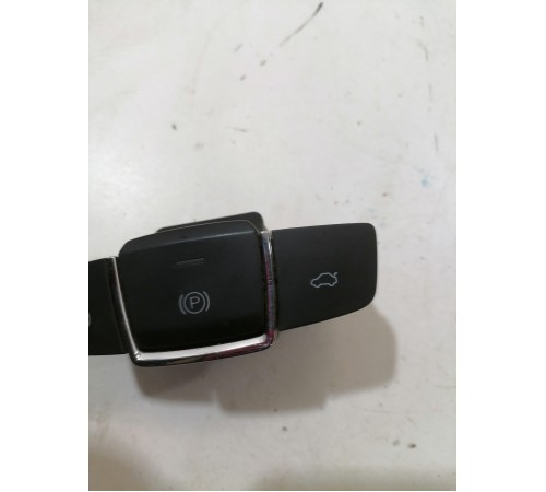 Блок кнопок центральной консоли многофункциональных