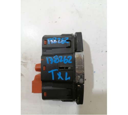 Блок кнопок центральной консоли многофункциональных