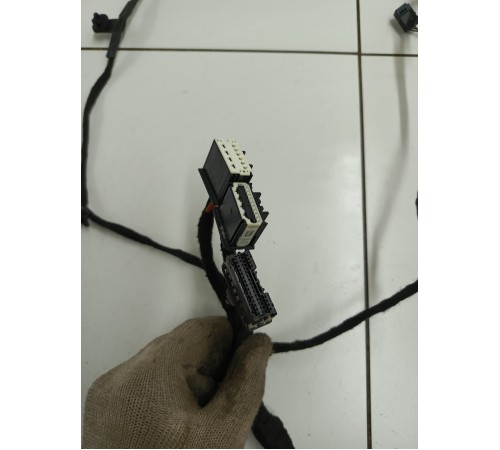 Электропроводка двери передняя правая