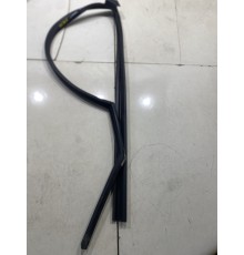 Уплотнитель стекла двери (задний левый внутренний)