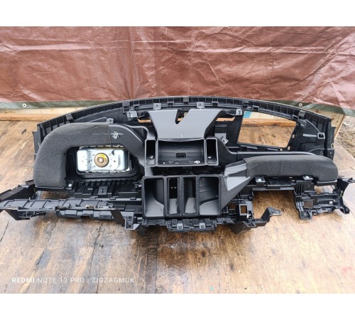 Торпедо, панель салона