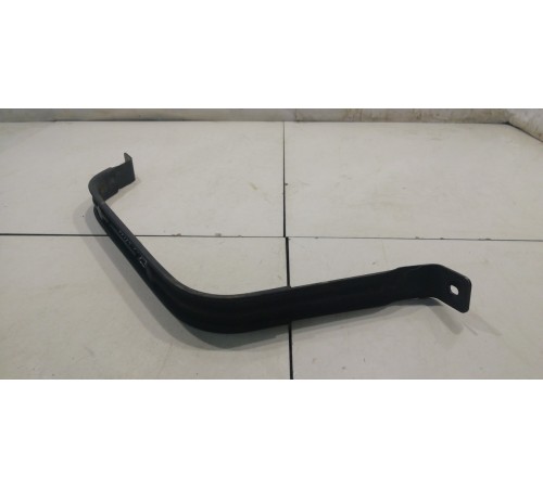 Кронштейн топливного бака