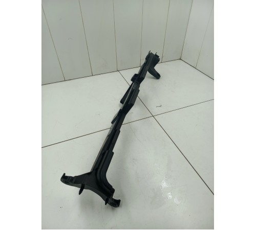 Кронштейн полки багажника левый