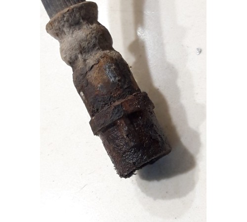 Тормозной шланг(передний правый)