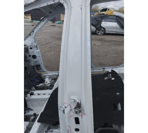 Порог со стойкой левый