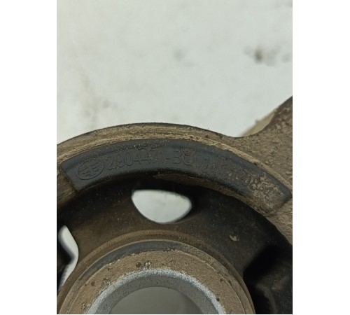 Сайлентблок передний