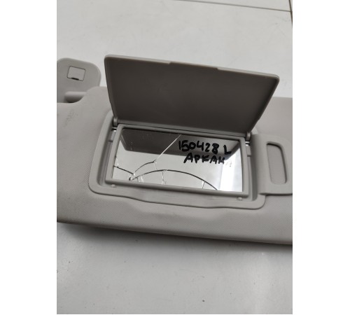 Козырёк левый