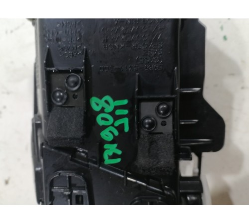 Дефлектор воздушный левый