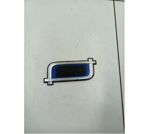 Эмблема решетки радиатора