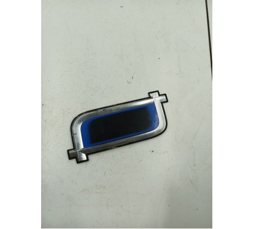 Эмблема решетки радиатора