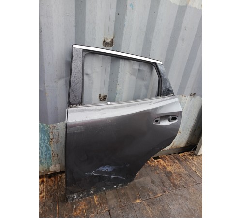  Дверь задняя левая