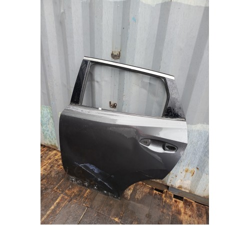  Дверь задняя левая