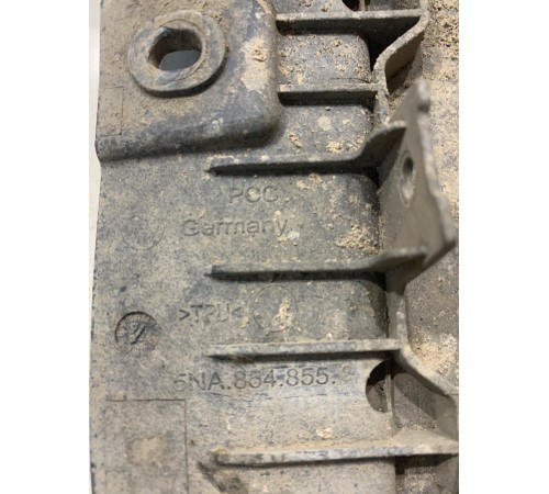 Брызговик (задний левый передний)