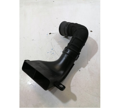 Воздухозаборник подкапотный