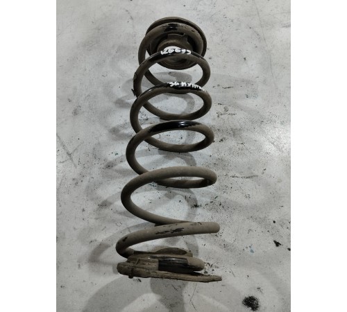 Пружина подвески задняя