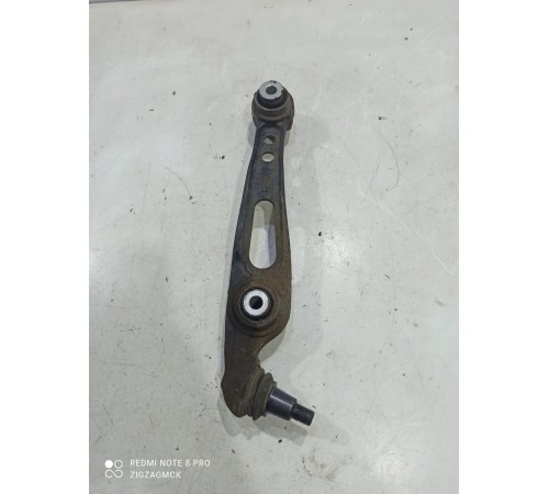 Рычаг передний левый