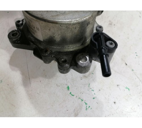 Насос вакуумный