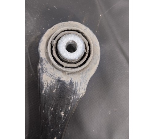 Рычаг подвески(задний левый) поперечный