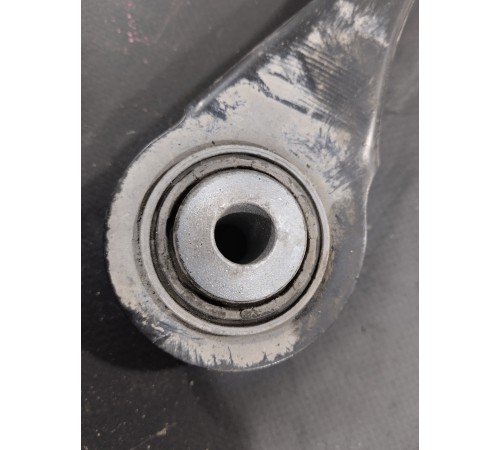 Рычаг подвески(задний левый) поперечный