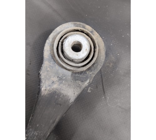 Рычаг подвески(задний левый) поперечный