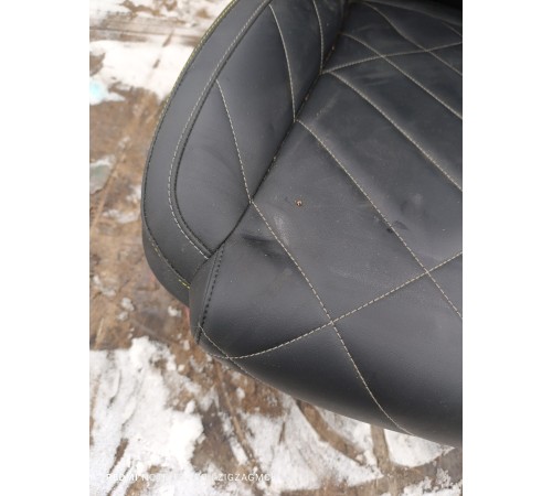 Сиденье переднее правое