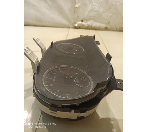 Панель приборов