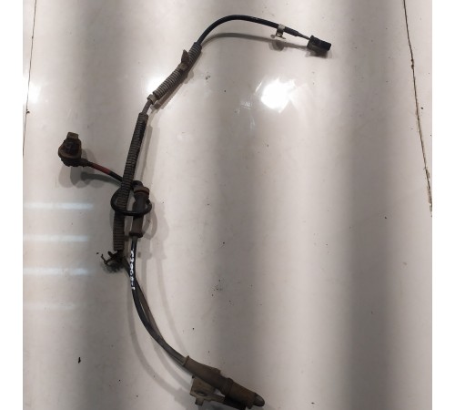 Датчик ABS (передний, правый)