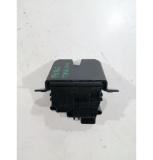 Замок крышки багажника