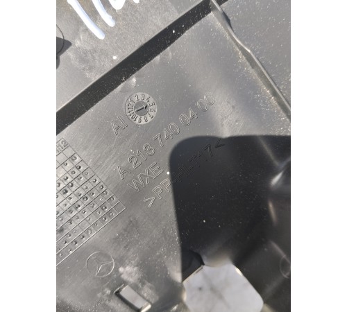 Накладка крышки багажника