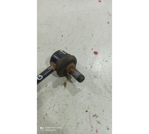 Стойка стабилизатора передняя