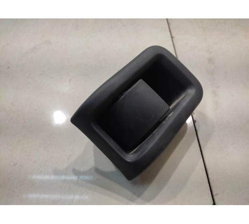 Ручка открывания капота