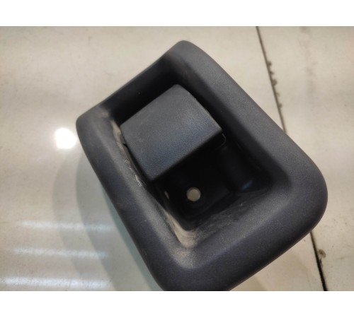 Ручка открывания капота