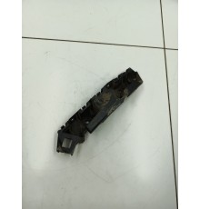 Кронштейн заднего бампера правый