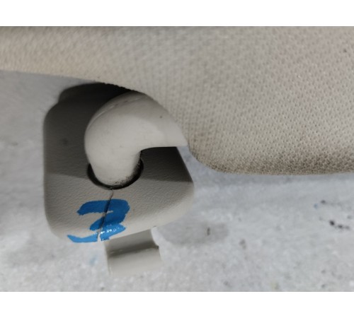 Козырек солнцезащитный левый