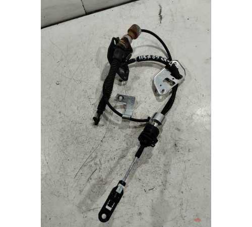 Трос стояночного тормоза