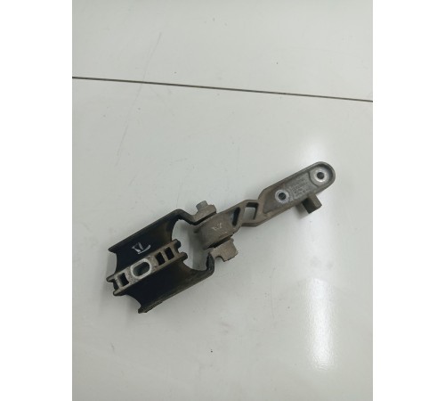 Кронштейн АКПП