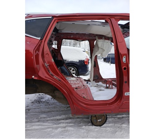 Порог со стойкой Правый