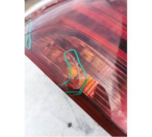 Фонарь задний левый наружный