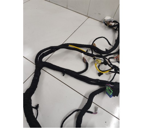 Электропроводка под торпедо