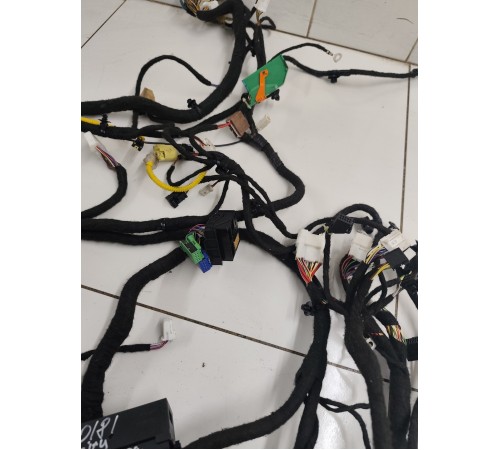 Электропроводка под торпедо