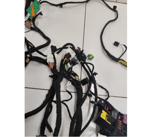 Электропроводка под торпедо