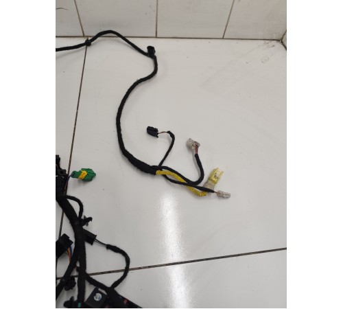 Электропроводка под торпедо