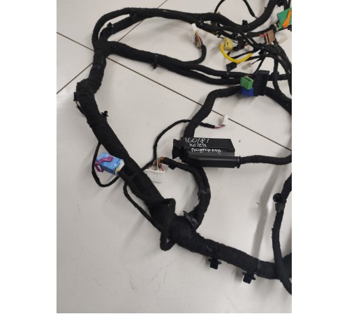 Электропроводка под торпедо