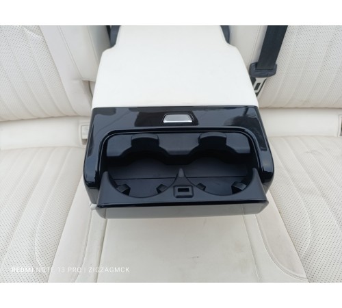 Задний ряд сидений