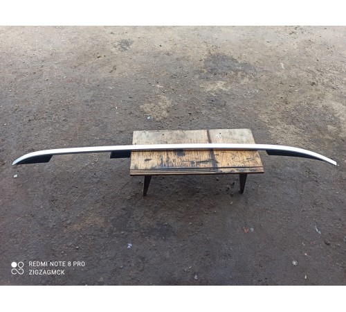 Рейлинг крыши правый