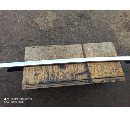 Рейлинг крыши правый