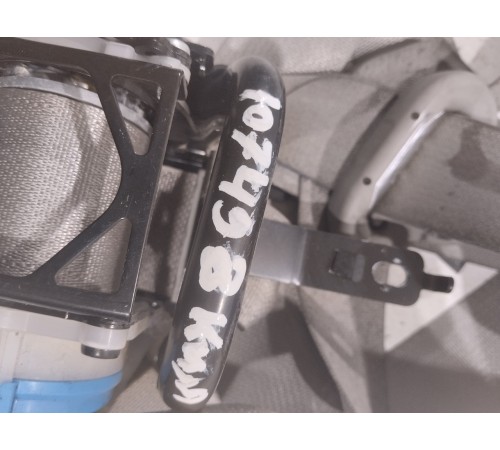 Ремень безопасности (передний левый)